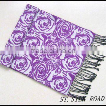 100%silk scarves,fashion scarfs,lady scarfs,woman scarfs,brand name scarfs,branded scarfs