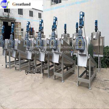 Multi disc sludge dewatering screw press