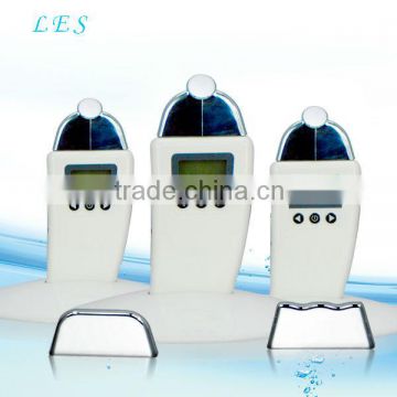 home use mini ion beauty machine with 3 optional heads LCD display design