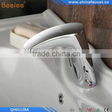 Bathroom Sink Faucet Brass Finish With Automatic Sensor (Hot and Cold)(QH0112BA) photo-2