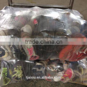 Men Sports Used Shoes for Africa