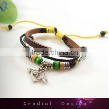 Hot Slae Cheap Wholesale Fashion Jewelry Bracelet 2013 Leather Bracelet With Heart For Young People