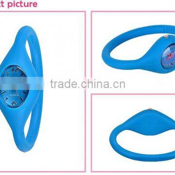 Hot Selling Water Resistant Portable Silicone Wrist Watch photo-4