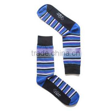 2017 fashion stripe custom mens socks