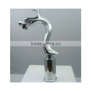 Dragon shape touchless sensor faucet