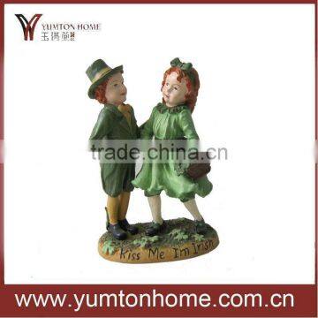 western resin couple figurine