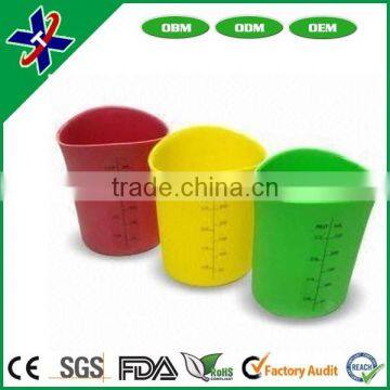 Hot sale colorful high quality silicone measuring cup