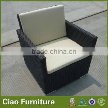 Space Saving Outdoor Rattan Cafe Table Chair Set photo-4