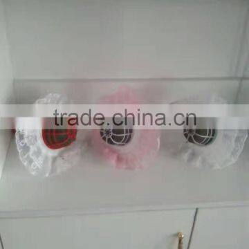 New Style of Bride Holding Bouquet Floral Foam for Fresh Flower photo-2