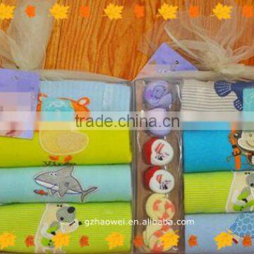 Lovely Animal Embroidery Baby Romper+socks Set photo-2