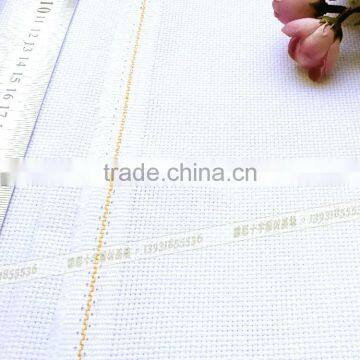 Wholesale hand craft high quality China 100% cotton fabric 16 CT clear hole white color cloth cross stitch cottonfabric