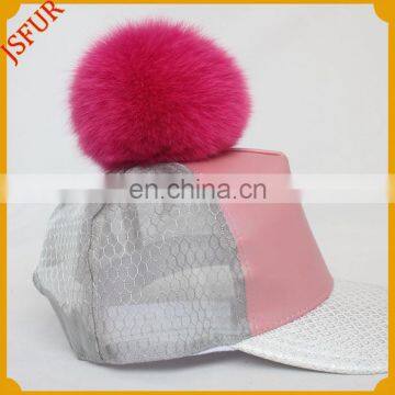 2016 Wholesale Femal Luxury Fox Hip Hop Cap Fur Pompoms