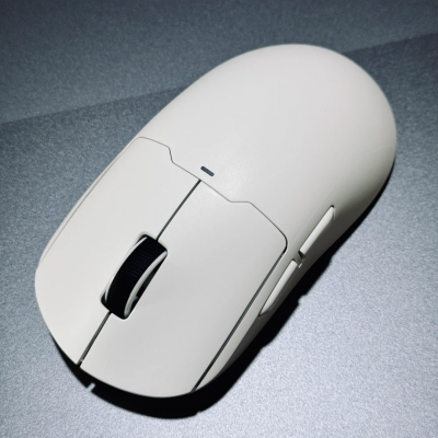Wireless mouse：FCC+TELEC+SAR certified magnetic fast charging