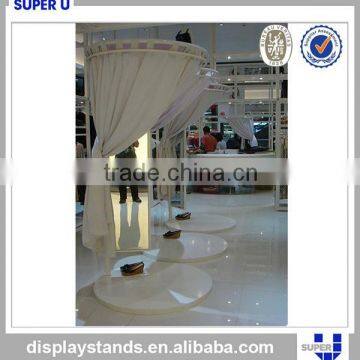 portable curtain dressing rooms for retail stores