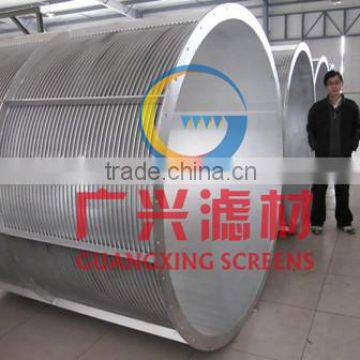 Large diameter wedge wire screen used in sugar mill