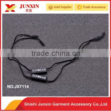 China factory cheap wholesale custom plastic brand name tag hang tag seal