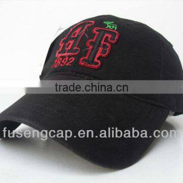 custom-made 6 panel golf caps with embroidey logo