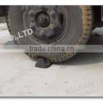 Independent Developed Rubber Wheel Chocks for Truck With 5 Year Warranty photo-4