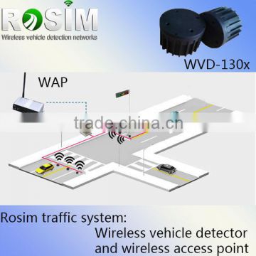 Smart wireless in ground vehicle detection sensor for traffic light control system