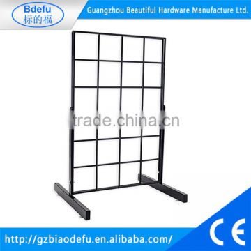 Countertop Grid Gridwall Display with T Leg