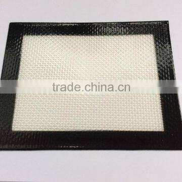 Wholesae FDA Food Grade Non Stick 4x5" Non-stick Slick Oil Platinum Cured Small Silicone Matts photo-3