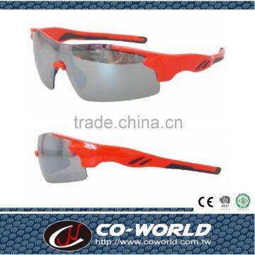 Popular models Half-frame lenses, comfortable nose pad adjustment formula, sporty sunglasses