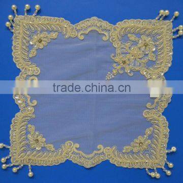 Fancy Rosette Ivory Gold White Wedding Table Cloth