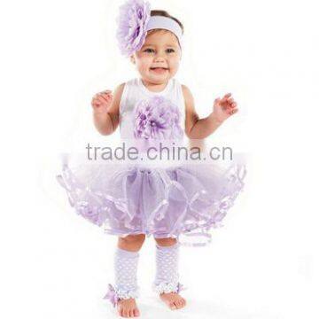 wholesale -baby girls three pieces suit kids girl heart love dress+shorts leggings &top with flower