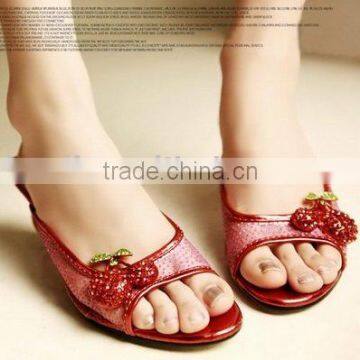 Ladies' Fashion Slippers