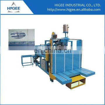 Automatic carton box folder gluer machine for carton box.