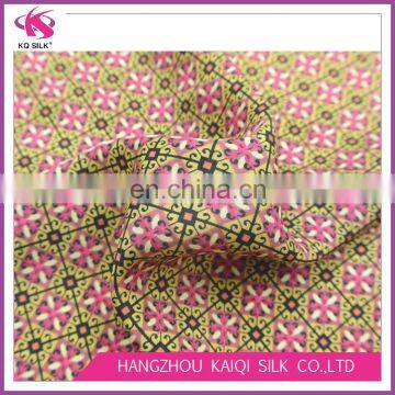 China Factory Print Silk Fashion Fabric with Multiple Patterns Silk Habotai Fabric for Dress | Scarf