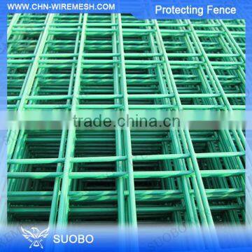 Alibaba china welded fence, welded mesh industrial fence, welded wire fence mesh 5x5