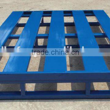 Heavy duty steel pallet