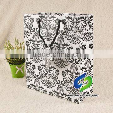 OEM eco friendly custom logo printed cute shopping paper bag