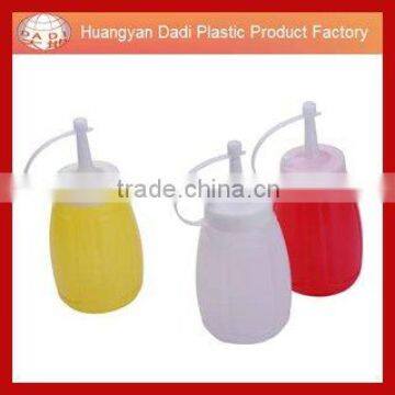 ketchup and mustard bottles for kitchenware