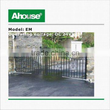 Remote Control Motorised Gate Doors