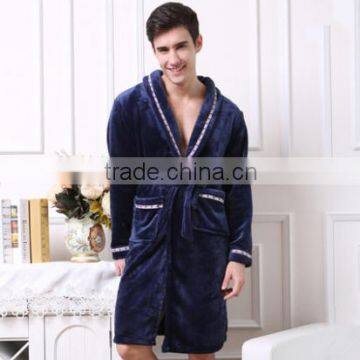 Supply 100% Polyester Cheap Price Flannel Fleece Bathrobe /Sleepwear/pajama