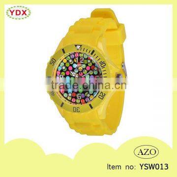 New design eco friendly fashion cutomized silicone watch