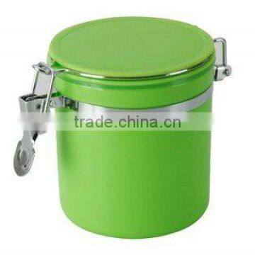 round plastic canister with lids