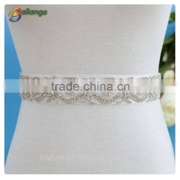 Hot selling new design rhinestone trim for women