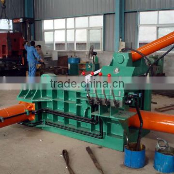 Automatic hydraulic metal baler machine