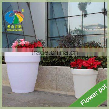 PE Waterproof LED Garden Pots for Gardening photo-3