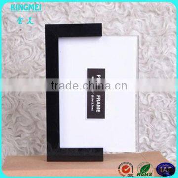KM-VP83 Unique S Shape Servicing Crooked Perspex Poster Frame With Clear Color photo-4