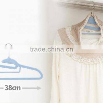 Round Plastic Rotating Hanger photo-3