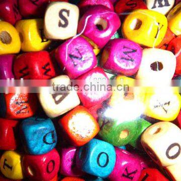 10*10mm square Letter wooden Bead with natural color