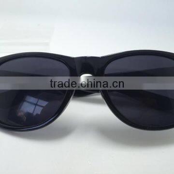 Factory Direct OEM Promotional Plastic UV400 Sunglasses Colorful photo-2
