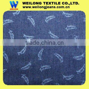 Q010-Y2 thin light weight 100% cotton feather printed indigo blue denim fabric for T-shirt cloth