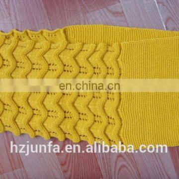 2017 late design fashion knitting scarf twisted