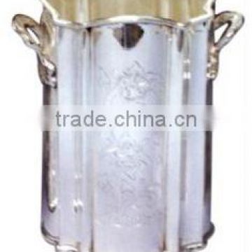 Stainless Steel Ice Bucket With Handle With Polished Finish