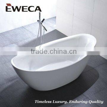 Freestanding Used bathtub